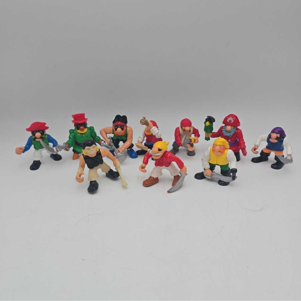 Vintage Fisher Price Great Adventures Pirates Lot of 10 Captain Parrot Figures